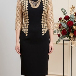 Rochie chic, de culoare negru-auriu, design modern cu buline