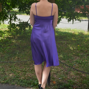 Rochie de ocazie din saten, in clin, cu insertii de pietre, pe mov - Img 4