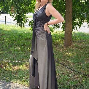 Rochie de ocazie rafinata, in degrade pe gri, cu insertii de strass-uri - Img 5