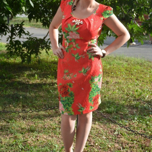 Rochie eleganta cu imprimeu floral realist si model in tesatura - Img 5