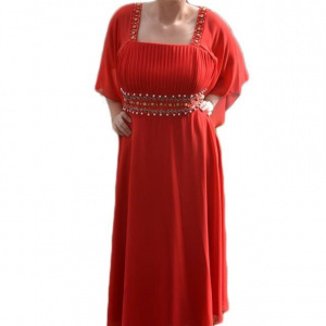 Rochie eleganta, rafinata, cu insertii de margele in talie, pe rosu