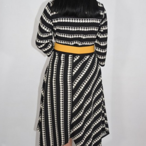 Rochie eleganta Zoey .model cu dungi pepit si croi asimetric,nuanta de negru - Img 6