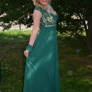 Rochie lunga, de ocazie, din voal verde, cu insertie de dantela - Img 7