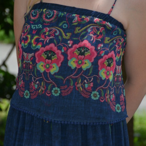 Rochie moderna de nuanta bleumarin, design cu aspect de blug - Img 5
