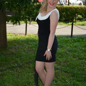 Rochie rafinata, conica, culoare negru-alb RO-357-AL - Img 2