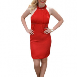 Rochie scurta, de culoare rosie