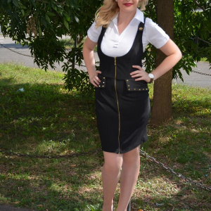 Rochie shic , cu fermuar auriu, de culoare neagra - Img 4