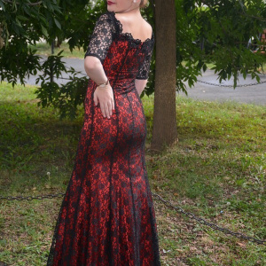Rochie sofisticata, de ocazii, lunga, culoare rosie cu dantela neagra - Img 6