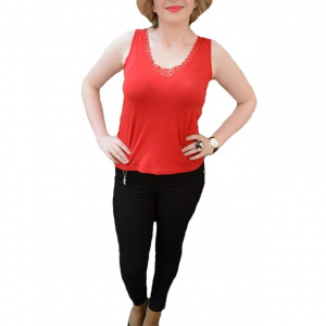 Top elegant cu dantela la decolteu, culoare rosie, masura mare - Img 1
