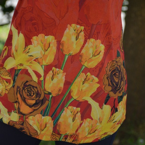 Tricou de primavara-vara cu maneca scurta, rosie, cu imprimeu - Img 4
