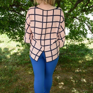 Bluza asimetrica, nuanta de plamaniu, design interesant, crapatura - Img 6