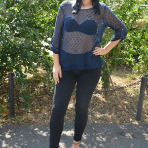 Bluza de culoare albastra, din material tricotat, model modern - Img 3