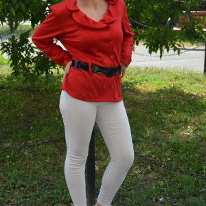 Bluza tip sacou de culoare rosie cu guler rotunjit cu fronseuri - Img 4