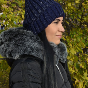 Caciula simpla de iarna, culoare bleumarin cu design argintiu - Img 4