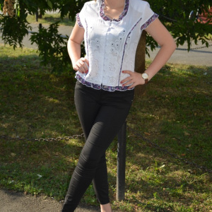 Camasa din bumbac, masura mare, alba, cu motive brodate - Img 5