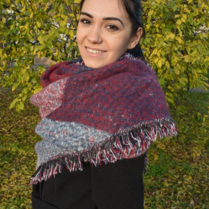 Esarfa deosebita cu fir argintiu in tesatura si un design colorat - Img 6