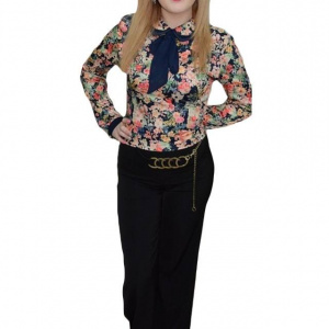 Pantalon elegant, de culoare neagra, dispune de un croilarg, tip fusta - Img 1