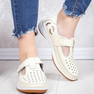 Pantofi din piele cu perforatii si talpa comoda,nuanta de bej - Img 3