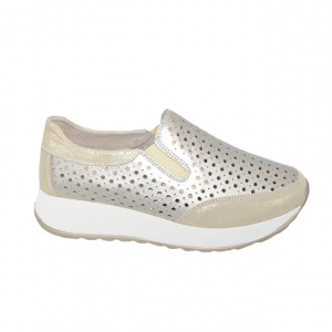 Pantofi sport damă aurii din piele naturală cu perforații și talpă groasă