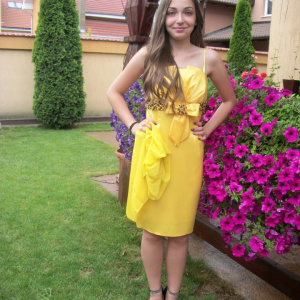 Rochie de ocazie, galbena, din saten cu insertii de margele - Img 3