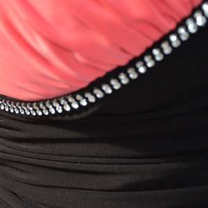 Rochie de seara rafinata, combinatie de roz cu negru, design sexi - Img 7
