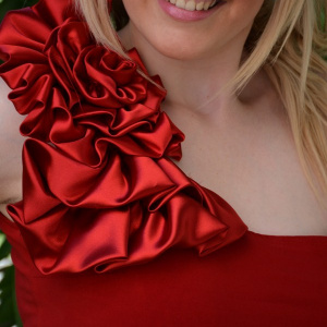 Rochie de seara scurta, eleganta, material care ia forma corpului - Img 4