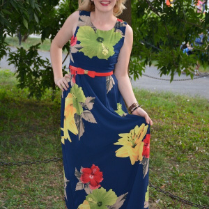Rochie de vara, lunga, fara maneci, cu flori rosii, galbene si verzi - Img 5
