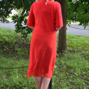 Rochie eleganta de nuanta rosie cu strasuri aplicate in fata - Img 3