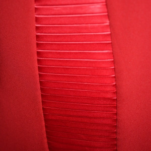 Rochie eleganta, nuanta de marsala, cu fermoar modern la spate - Img 2