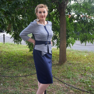Rochie masura mare cu aspect de costum de culoare bleumarin - Img 3