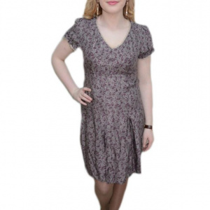 Rochie multicolora, maneci scurte, decolteu in V, design chic