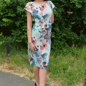 Rochie rafinata cu maneca scurta si imprimeu floral multicolor - Img 4