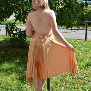 Rochie rafinata  de seara, senzuala,de culoare aurie - Img 6