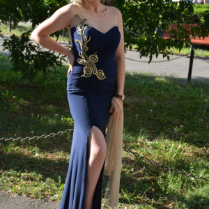 Rochie spectaculoasa lunga, bleumarin, plasa crem si trena discreta - Img 6