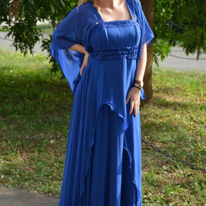 Rochie superba de gala, pe un albastru regal, cu design modern - Img 3