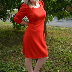Rochie tinereasca, de culoare rosie, moderna - Img 4
