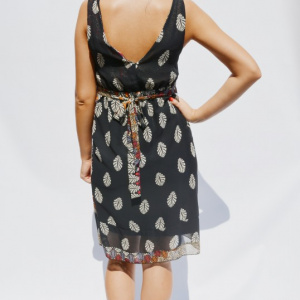 Rochie vaporoasa de vara cu decolteu in V, imprimeu multicolor - Img 7