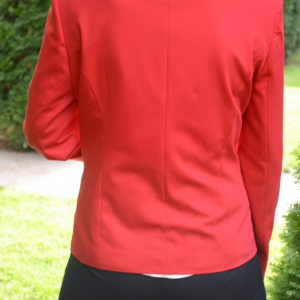 Sacou clasic, de culoare rosie, cu un singur nasture in fata - Img 4