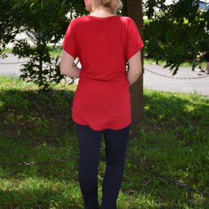 Tricou de primavara-vara cu maneca scurta, rosie, cu imprimeu - Img 5