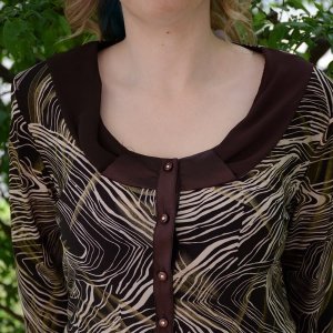 Bluza cu maneca lunga, dintr-un material rafinat, fin la atingere - Img 4