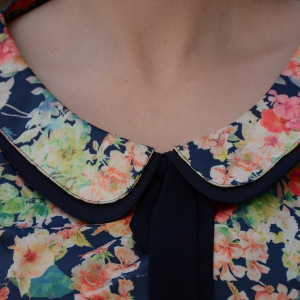 Bluza cu maneca scurta si imprimeu floral deosebit multicolor - Img 4