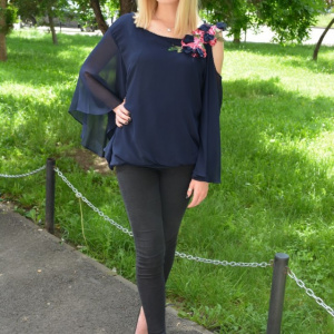 Bluza Divine,decupaj la nivelul umeriilor,nuanata de bleumarin - Img 3