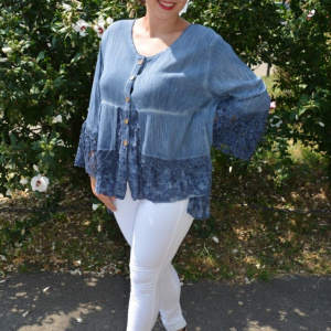 Bluza lejera Carina cu insertii de dantela, nuanta de albastru - Img 3