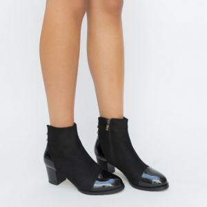 Botina scurta de culoare neagra, cu varf rotund si toc gros - Img 6
