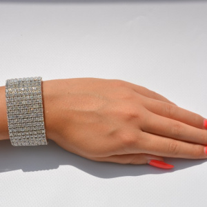Bratara eleganta, cu constructie elastica, nuanta argintie cu cristale - Img 3