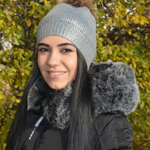 Caciula tinereasca, gri, cu pompon si captuseala din blanita - Img 3