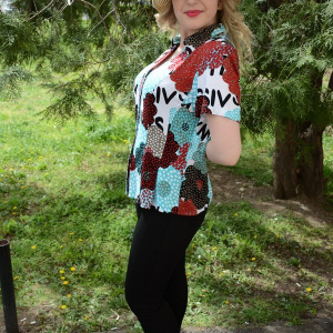 Camasa cu maneca scurta, cu un imprimeu multicolor - Img 3