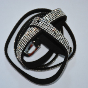 Curea cu cristale argintii aplicate pe fond negru, model elegant - Img 4