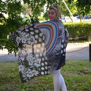 Esarfa moderna de mari dimensiuni cu imprimeu multicolor - Img 2