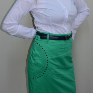 Fusta office deosebita, de culoare verde, cu model de capse - Img 3
